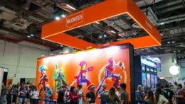 布魯可港交所上市：積木王國的資本新篇，前路幾何？