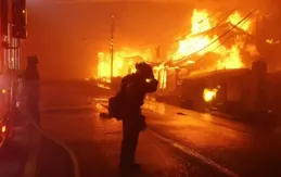 假的！馮小剛辟謠美國房屋被燒毀：對不起，讓幸災樂禍的人失望了！