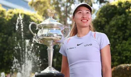 鄭欽文再上熱搜！澳網揭幕戰她來打，央視安排，提前回應大戰荷屬沙巴