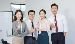 弘一法師說：針尖不大，可紮人最疼，舌頭無骨，卻傷人最深。