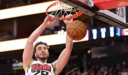 42+22+19！尼克斯12分逆轉火箭，四人立功，布朗森末節17分