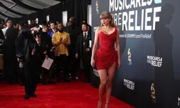 這一夜，格萊美顏值復興！穿中國紅，戴腿鏈，1公尺55女星反倒贏了