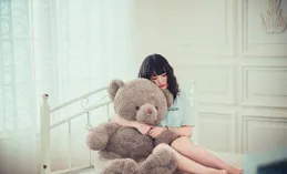 兒時兇狠的奶奶現在對我噓寒問暖，該不該原諒？