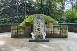 張自忠將軍犧牲前後：留下兩封絕命書，陣亡後受到日軍「禮遇」