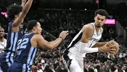 馬刺109-128灰熊，NBA格局再亂！勇士收大禮，湖人快艇3隊有望沖3