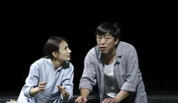 如何評價黃渤、賈玲、朱一龍主演的電影【穿過寒冬擁抱你】？