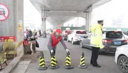 鄭州站辟謠有人跳橋被撞傷