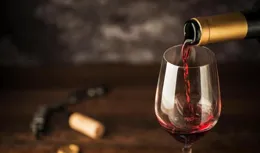 都市人把飲料當作情緒創可貼，但它正從消化道上演釜底抽薪！