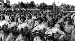 1949年解放軍第一次大整編，54位元軍長只有8位元1955年授予上將
