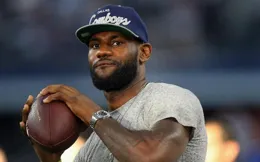 如果詹姆士打橄欖球，會有什麽樣的職業生涯