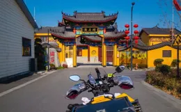 杭州筧橋有個磁石古社，內藏一個土地廟竟然供奉著閻王，屬實罕見