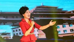 經典回顧：吳彥凝傾情演唱【誰不說俺家鄉好】