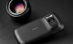 為何手機網路攝影機模組越來越大、越來越凸起硌手？難道不是平的、輕薄的手感更好嗎？買的是手機還是照相機？