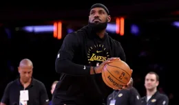 東皇組合能否相容？也許這一次，詹姆士可以真正成為二當家了