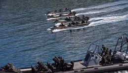 【蛟龍行動】優缺點分明，復制【紅海行動】票房奇跡已無可能