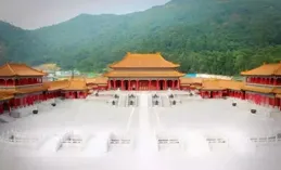 穿越時光之旅，大召寺靜美，領略古建築的藝術魅力！