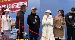 威海馬拉松暴露咖位：金莎靠邊站，黃聖依無人問津，C位無人敢爭