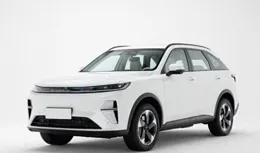 真狠，別人卷智駕，它要來卷四驅！