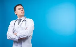 DeepSeek看病水平胡基層醫生比更高嗎？三方面分析給出答案