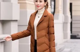 寧夏灘羊裘皮服飾及皮包首秀法國巴黎秋冬時裝周