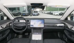 2025款星紀元ES對比比亞迪漢智駕版，誰才是20萬級最優選？