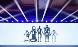 智元靈犀X2機器人亮相，主打運動、互動、作業三智慧