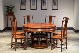 白酸枝圓餐桌1.3公尺，尺寸適合小戶型，比長餐桌好用，明式圓餐桌