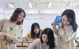 女人出現這6種表現，或是乳腺結節現身，早點去做檢查