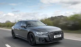 新一代西裝暴徒，新款奧迪S8實車圖賞析