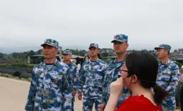 笑不活了，原來真的有工作適合「笨人」， 評論區更是炸鍋了