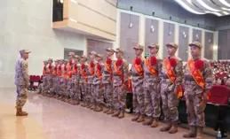 今日，南莊歡送16名新兵入伍