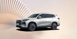 9.9萬的奇瑞風雲T8，憑啥把合資車逼瘋？