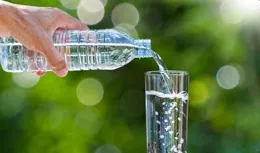喝水也有大學問，人一天究竟要喝多少水才合適？