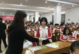 湖北「工傷預防荊楚行」走進富士康，沈浸式課堂讓職工「玩」出安全力