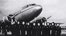 民國坐飛機有多貴？徐誌摩想要坐飛機，都要存上2個月薪資才行！