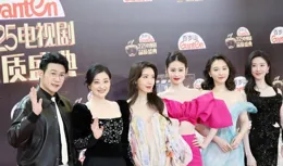 張若昀劉亦菲摘取「卓越品質之星」，87歲「國民奶奶」吳彥姝獲「品質劇匠」