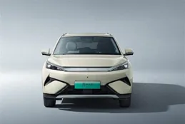 日系新勢力挑戰國產銷冠 豐田鉑智3X對比比亞迪元PLUS