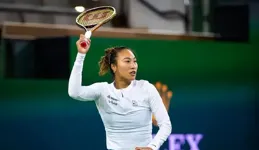 高芙落敗！鄭欽文能否借機登頂網壇巔峰？