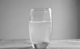 喝水後4個異常，可能是腎發出的「求救訊號」！