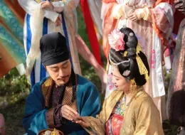 【長安的荔枝】:雷佳音嶽雲鵬這場「荔枝局」，藏多少驚喜與門道