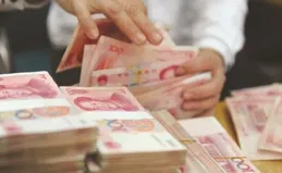 小夥稱被騙婚騙慘了：陪嫁的存款金條是假的，奔馳是租的，連嶽父嶽母大舅哥都是找人演的