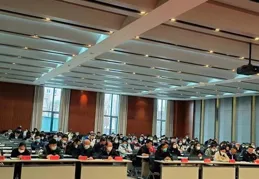 明確學校、政府、家庭、社會多元責任，推進校園安全治理體系建設
