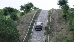 林述巍跟隨坡這兩位誰的水平高？