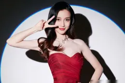 38歲劉詩詩再破天花板，這一次，她讓整個內娛都「沈默了」！