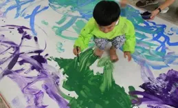 一場特殊的畫展！「來自星星的孩子」繪就童話世界