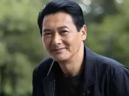 49歲陳坤自稱「白發蒼蒼」，網友：白發還沒我多