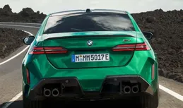 2025款寶馬X3M50，398馬力4.4秒破百，近距離原來這麽帥！