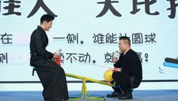 【現在就開麥】首播，在無效辯論當中作秀，是很丟人的事情