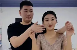 朱小偉變化好大！一家三口逛街有說有笑，陳萌穿古裝，兒子像媽媽