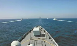 遊艇遊：海上「狂飆」，「艇」多玩法丨趕海大灣區